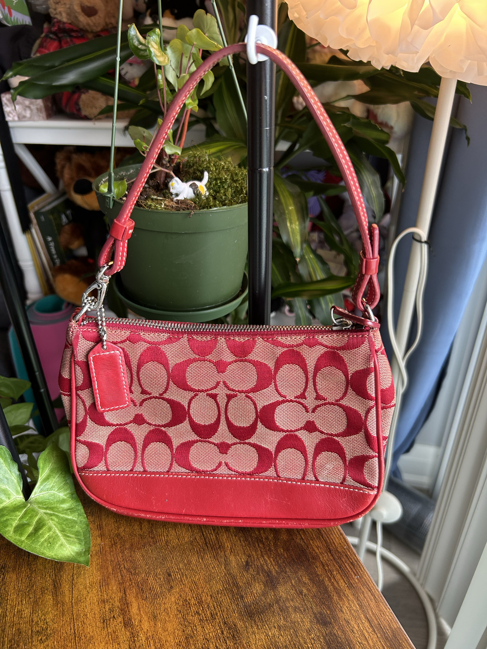 vintage coach signature jacquard shoulder bag red canvas & leather No L1J-6094